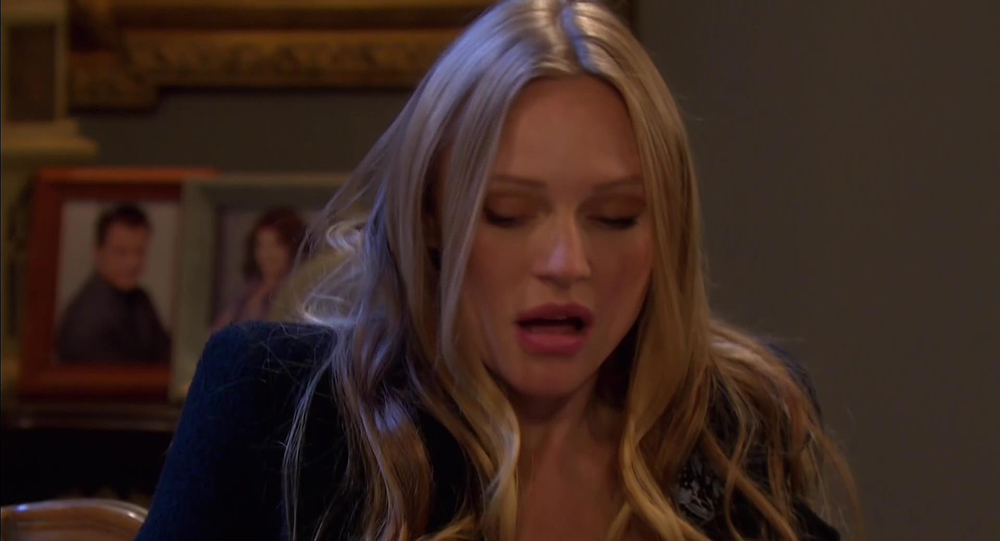 gwen pukes on abby days of our lives