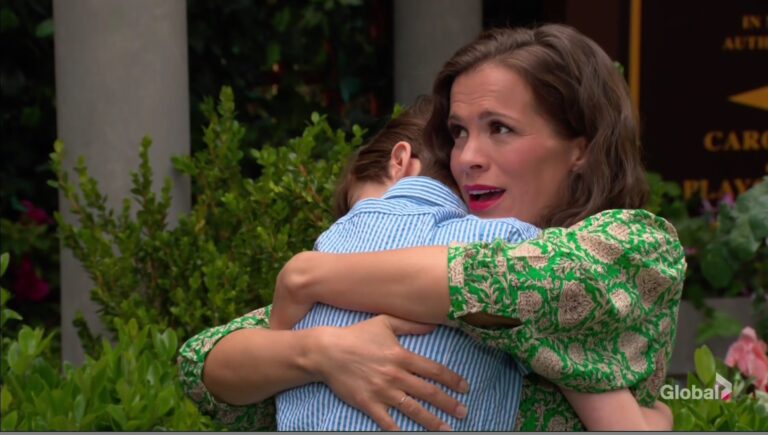 connor chelsea hug finally young and the restless