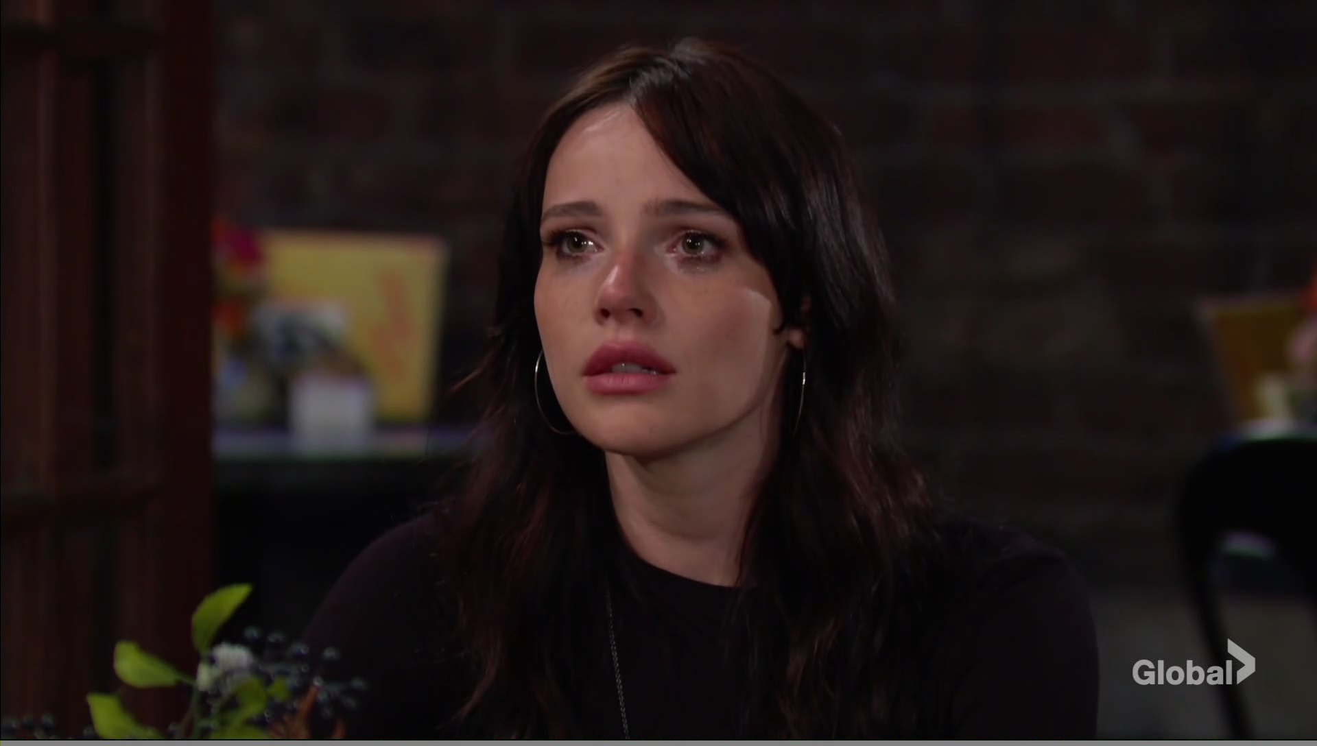 tessa weeps over mariah young and restless