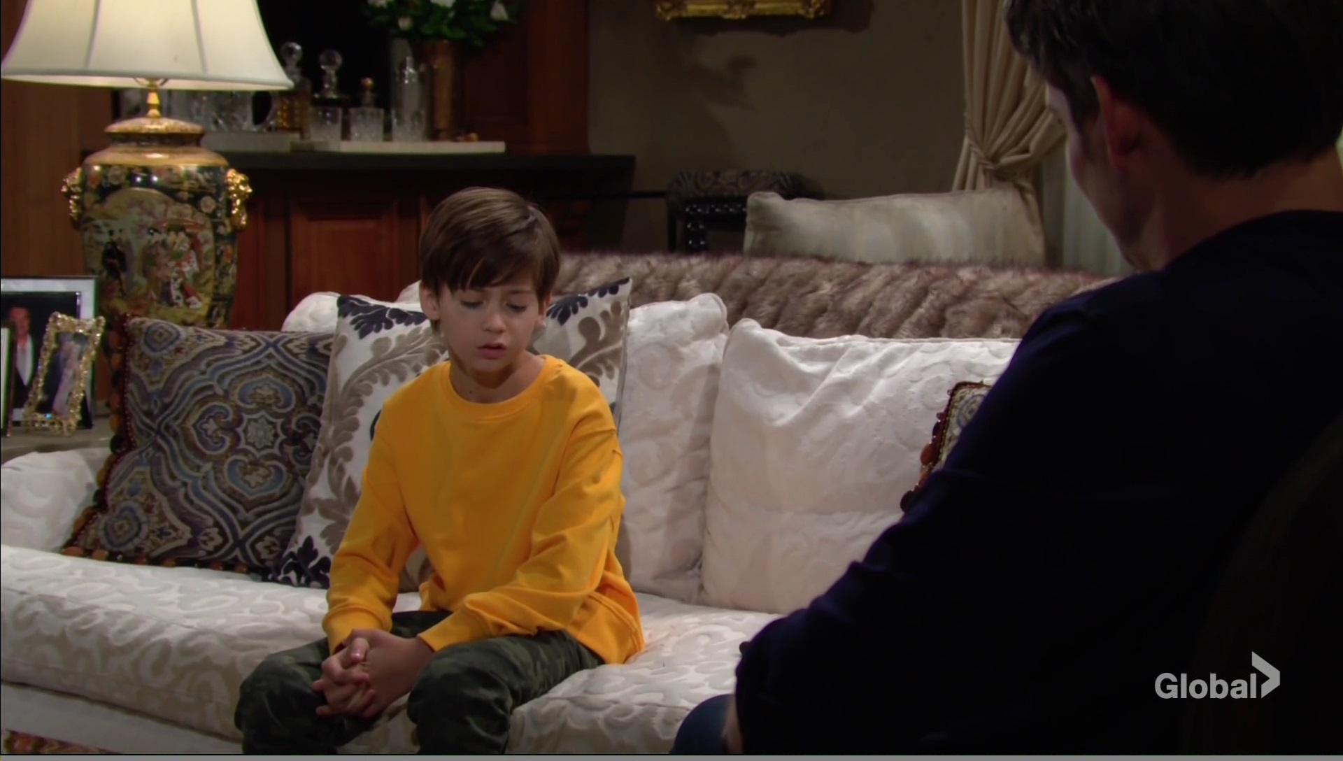 connor hears dad divorce -young-restless