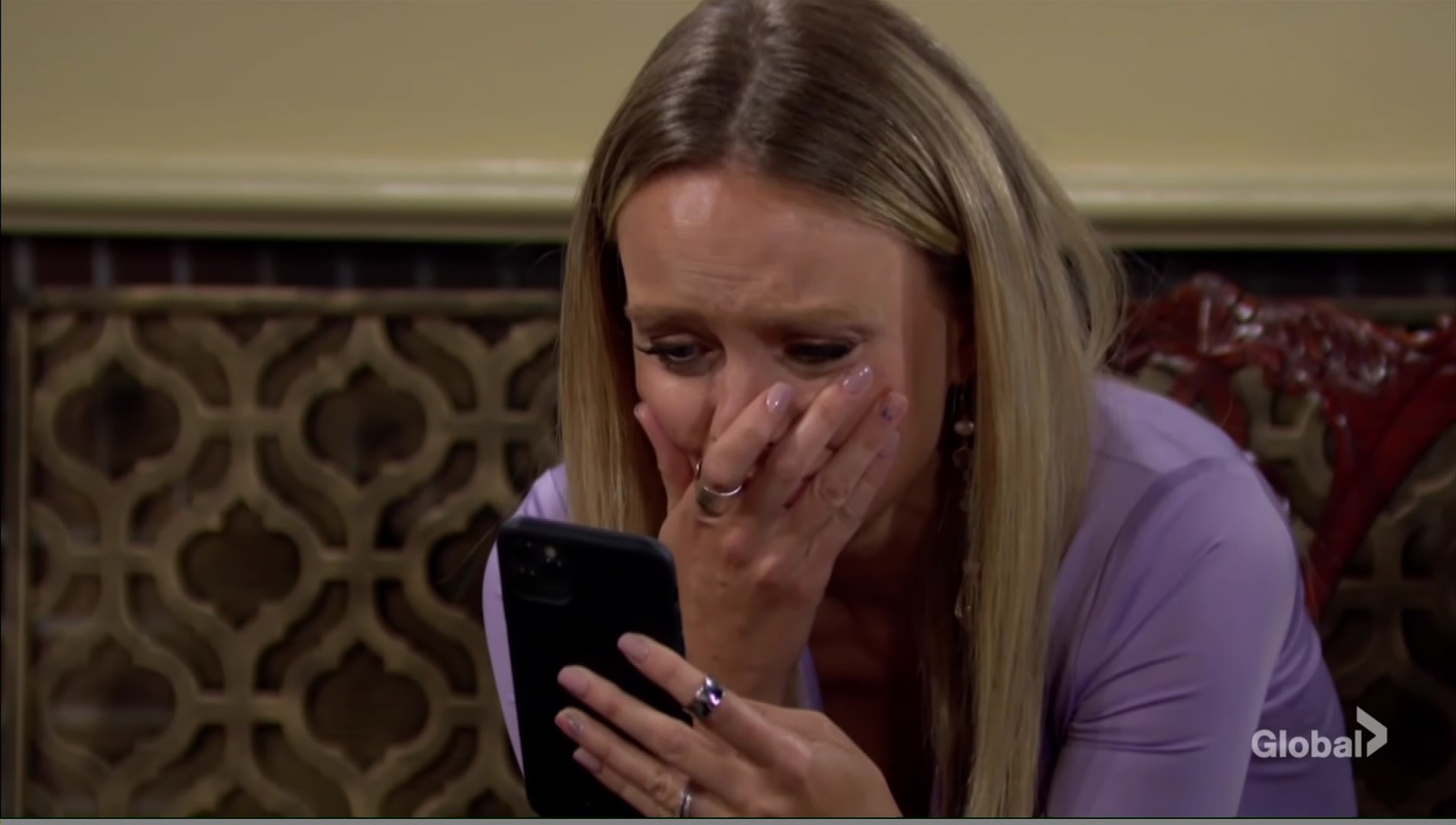sobbing abby over chance dead young restless cbs soapsspoilers