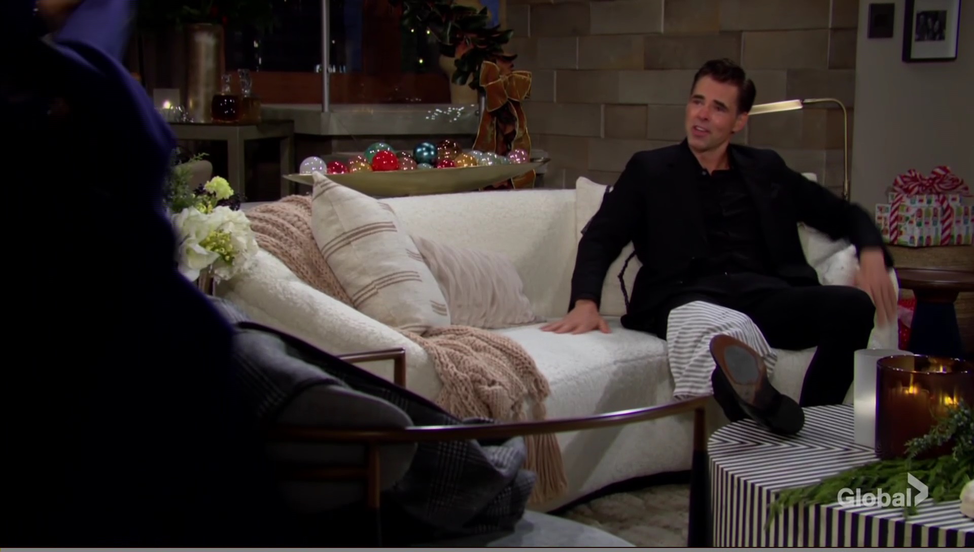 billy ices leg fake fight young and restless