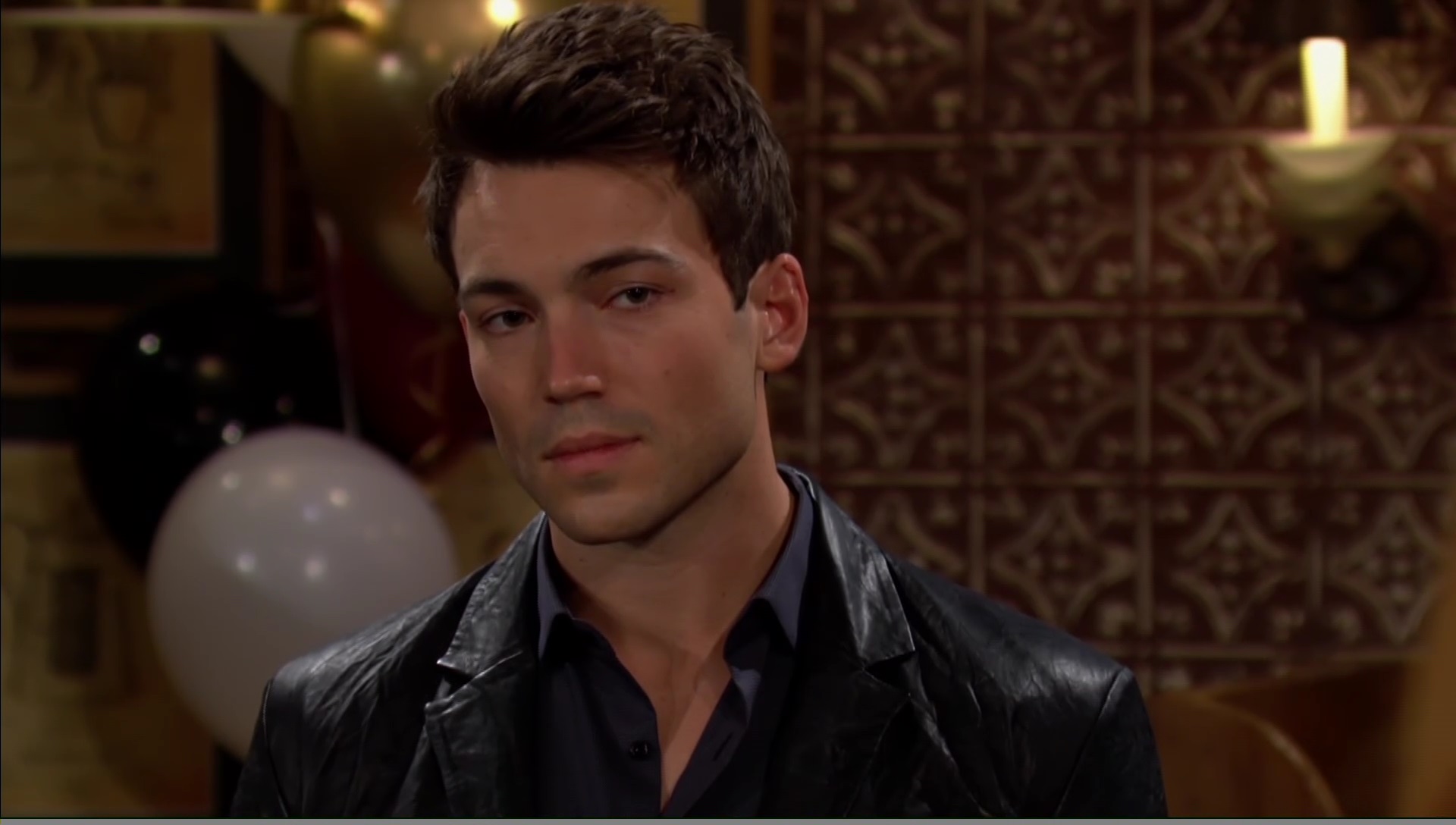 noah not happy again young restless