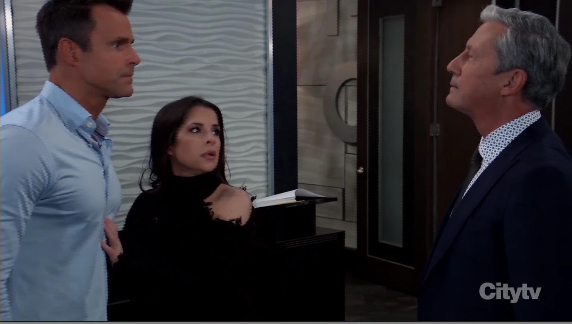 sam comes between drew and victor general hospital