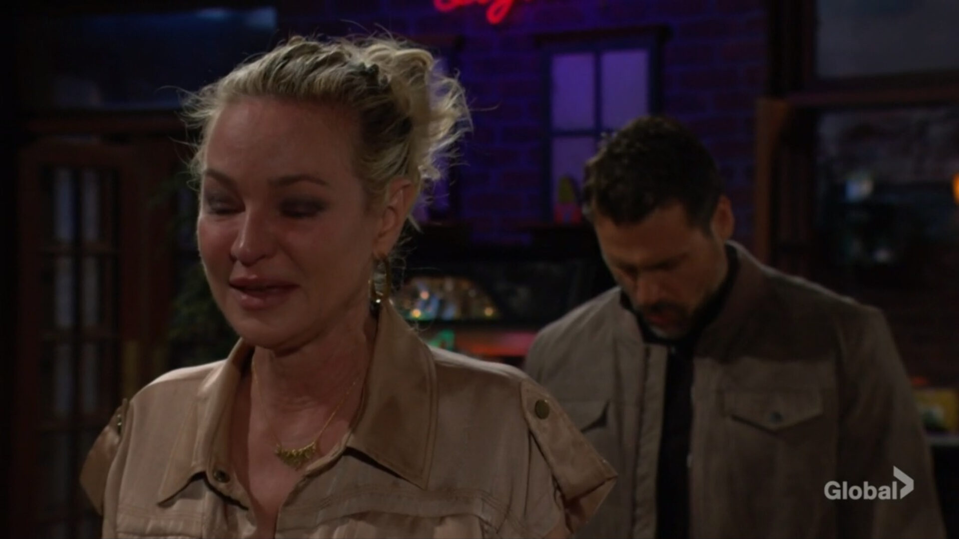 young and the restless sharon sobbing after learning of rey rosales death
