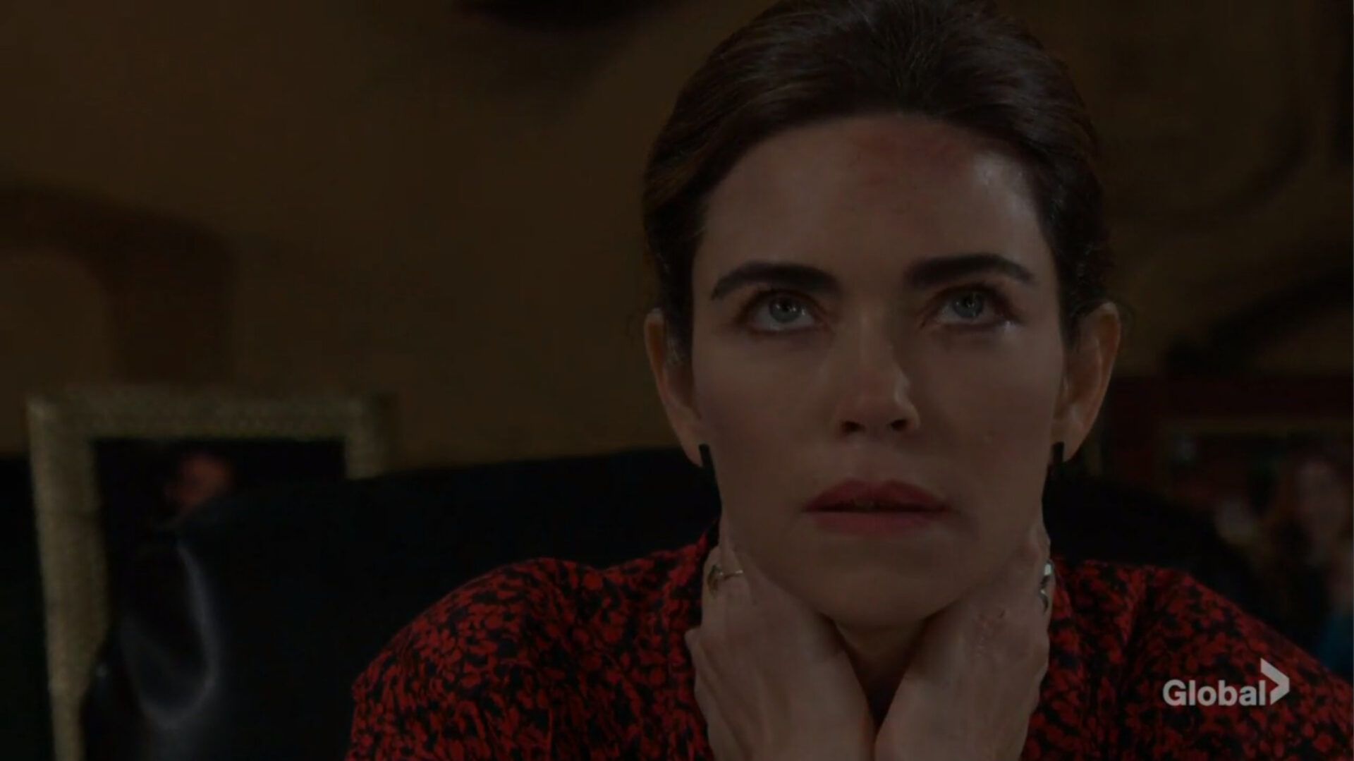 victoria annoyed by locke young and restless