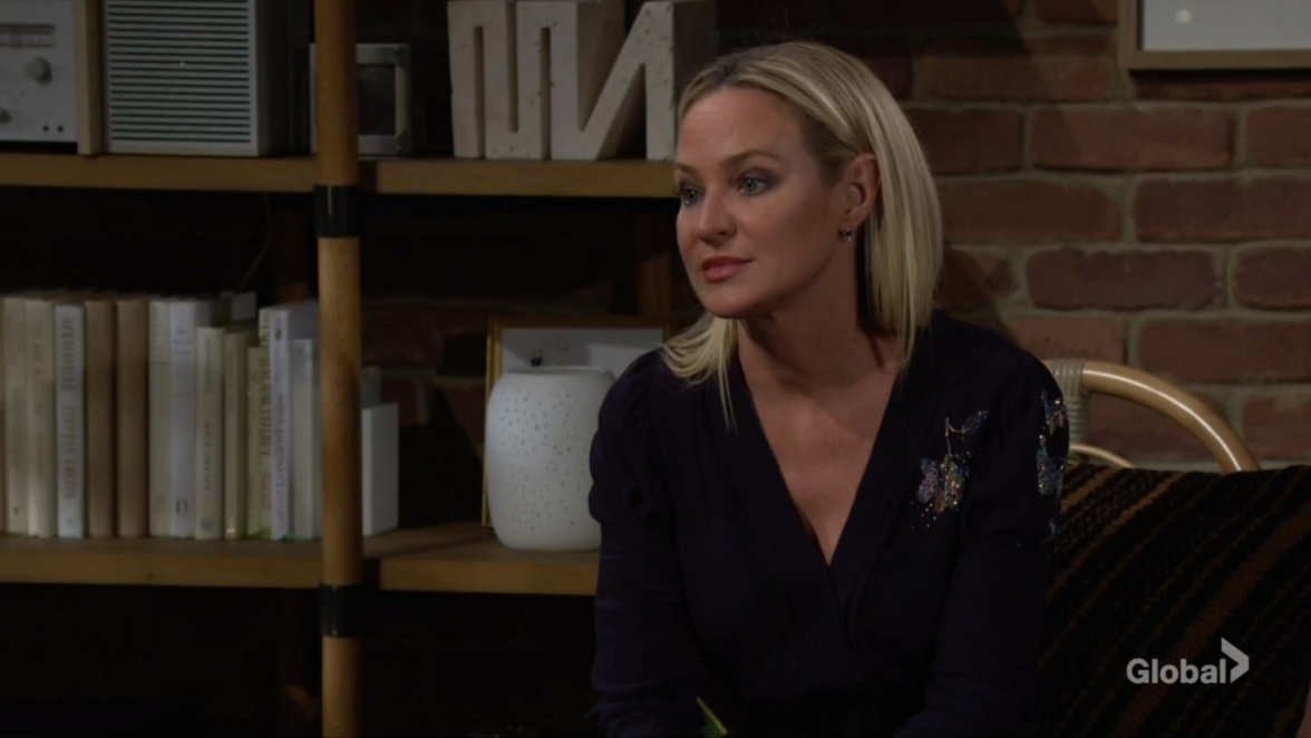 sharon tells kids about rey service young and restless