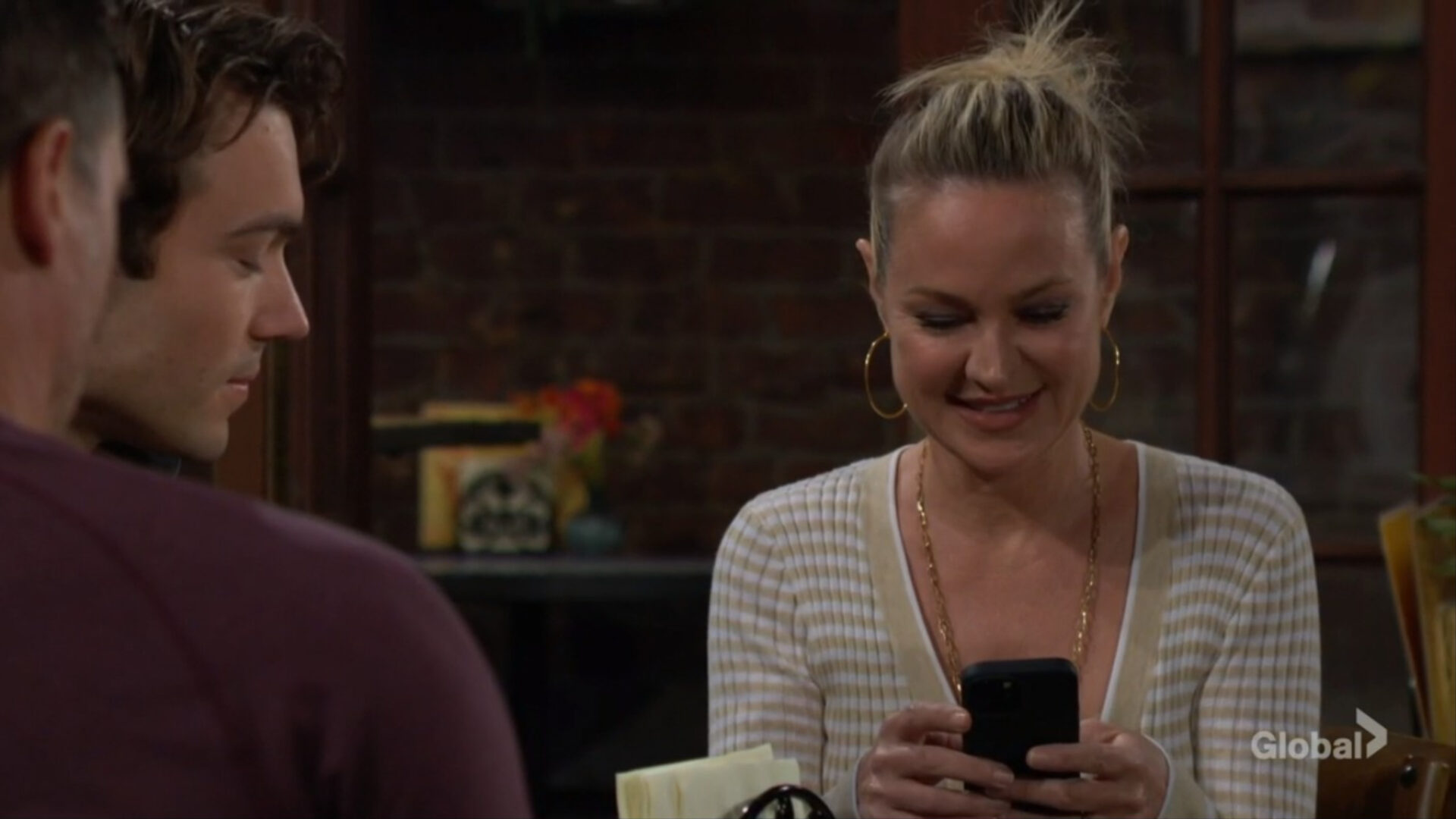 sharon texts teriah young and the restless