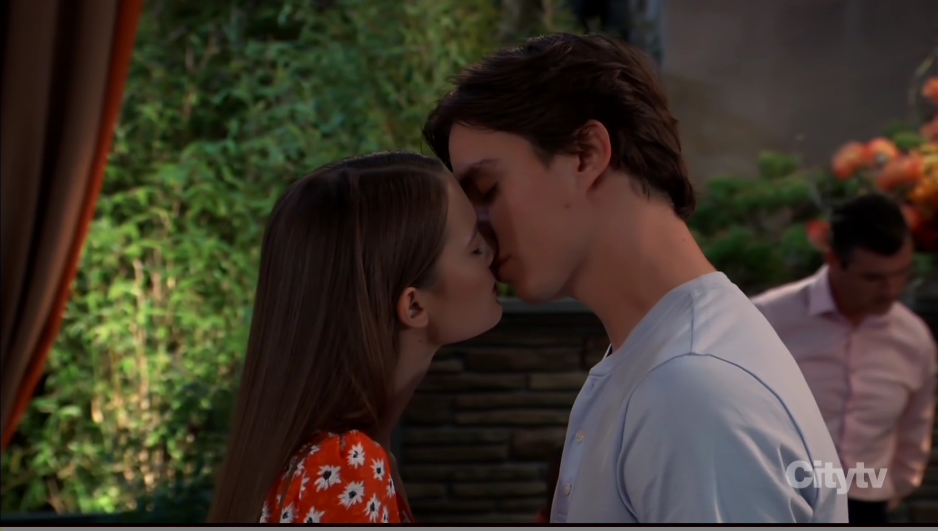 esme makes out spence general hospital