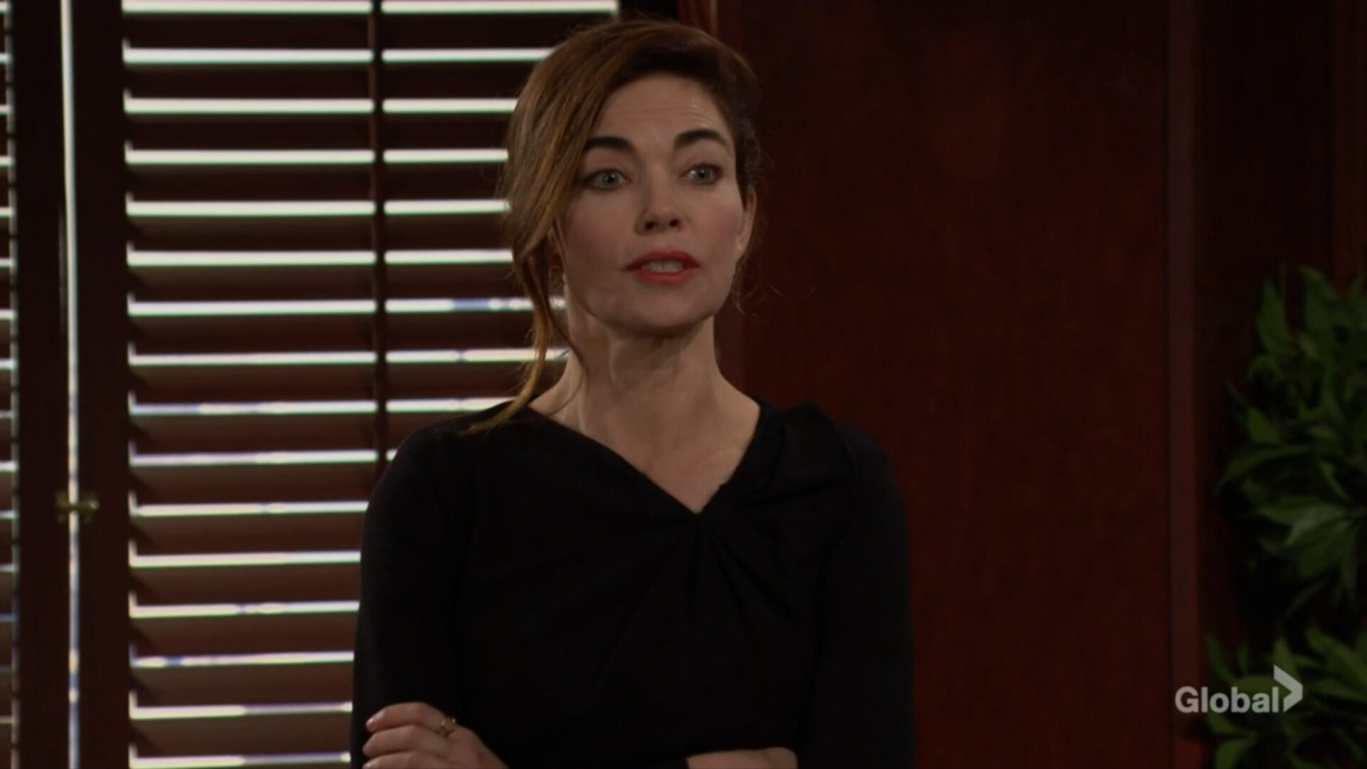 victoria recaps what she did to locke young and restless