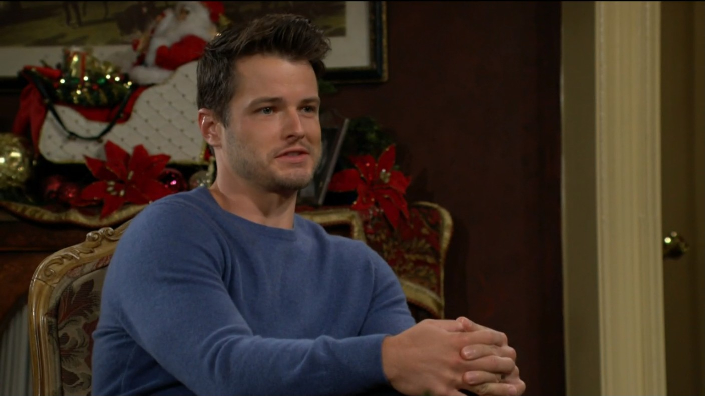 kyle in blue at christmas Y&R recaps SoapsSpoilers