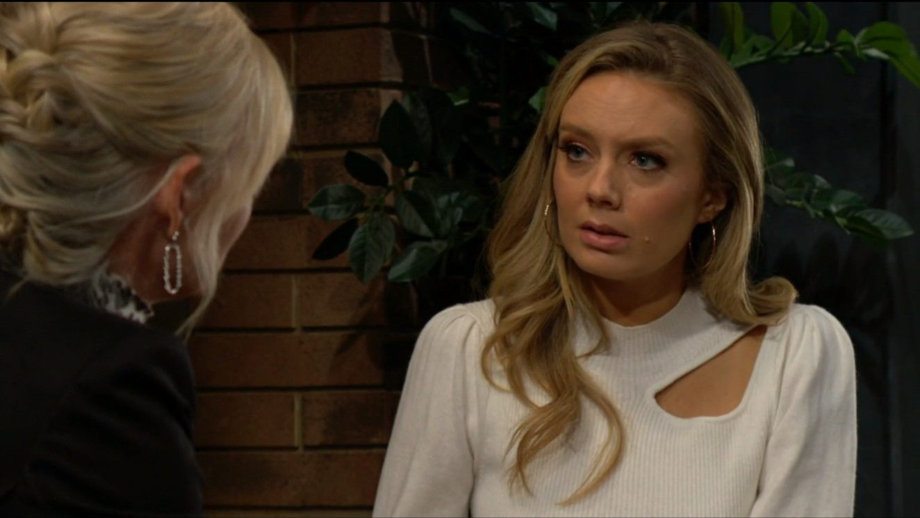 abby upset mom might leave genoa city Young and restless recaps soapsspoilers