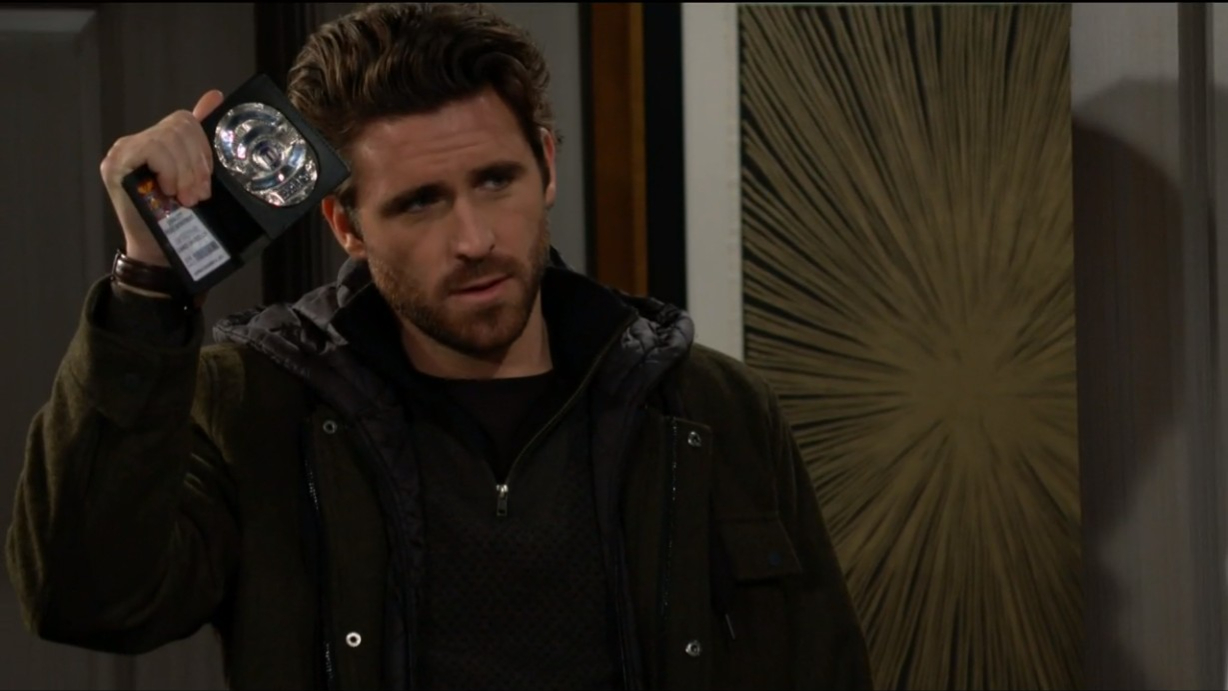 chance being a hot-assed detective Y&R spoiler recaps SoapsSpoilers