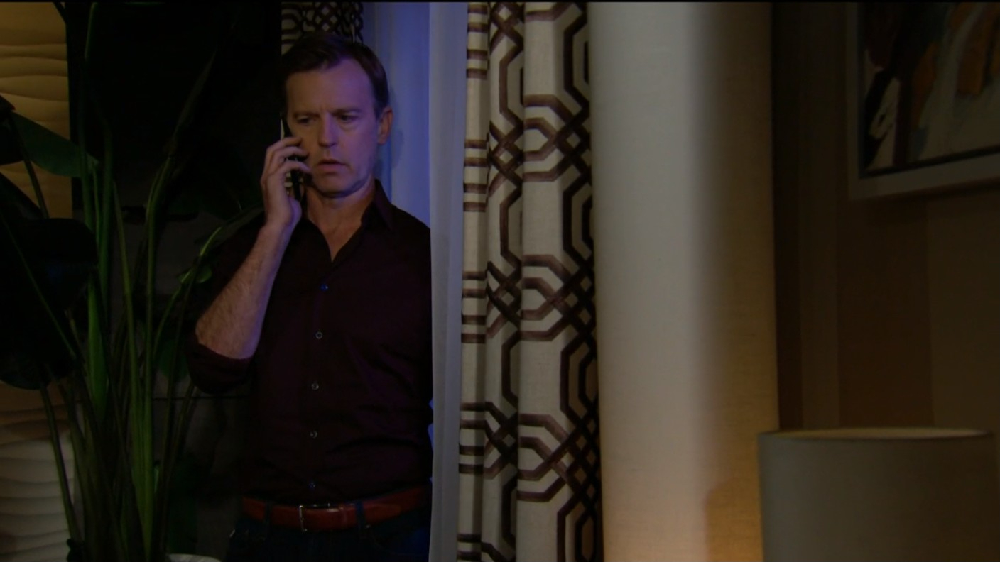 tucker on a call about debt Y&R recaps