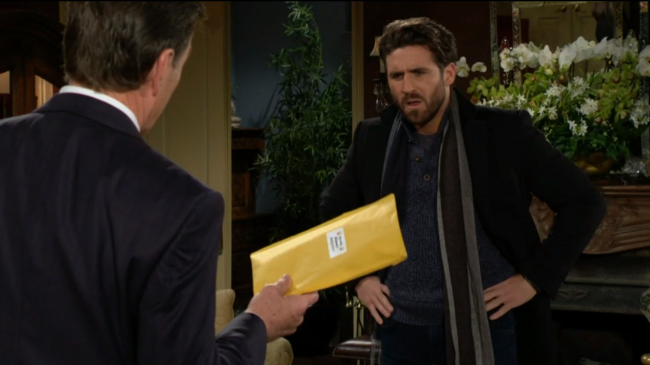 jack shows chance envelope they received at home Y&R recaps