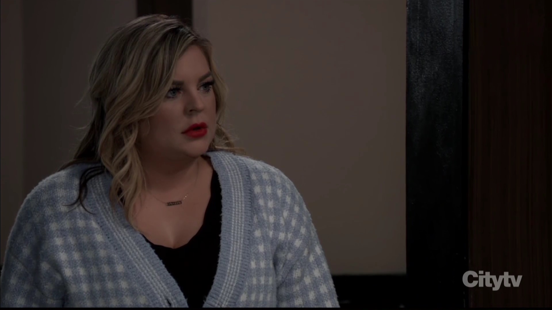 maxie shocked to see lucy
