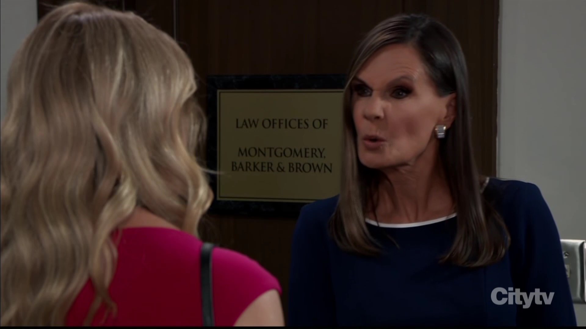 lucy talks to felicia at the law office