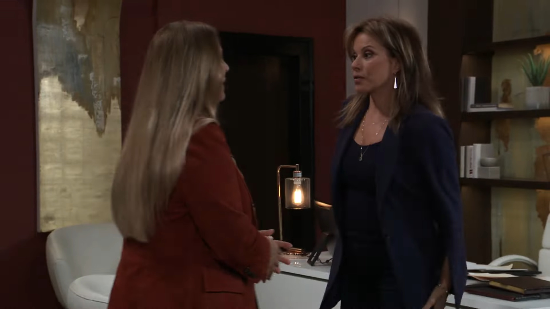 alexis meets with laura