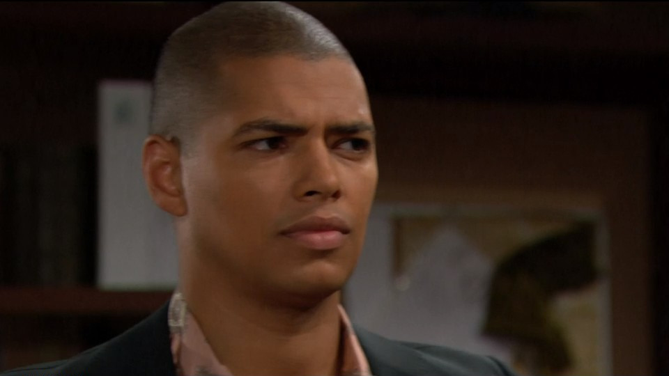 zende hears eric dying