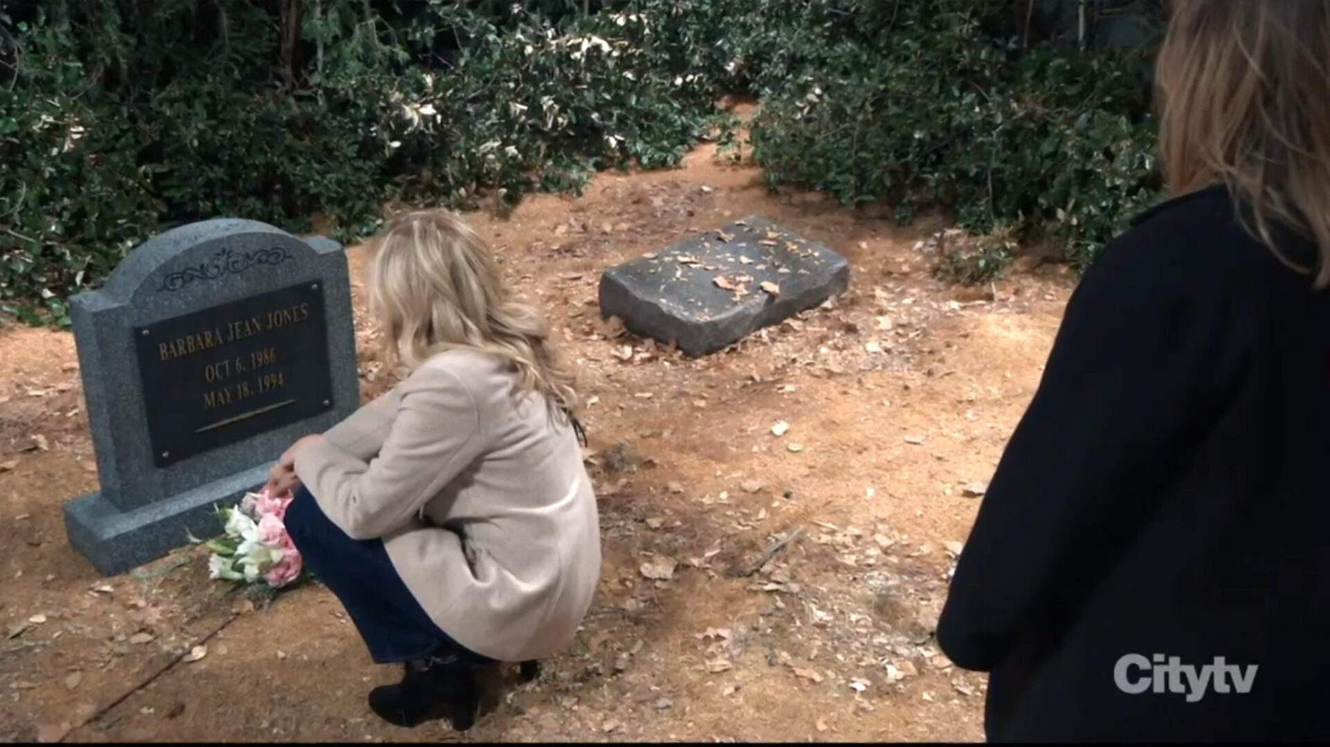 felicia and maxie visit BJs grave on general hospital